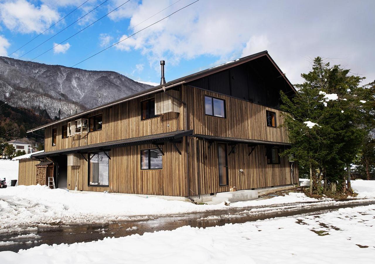 Hotel 白馬の黒馬　Darkhorse @Hakuba Exterior foto